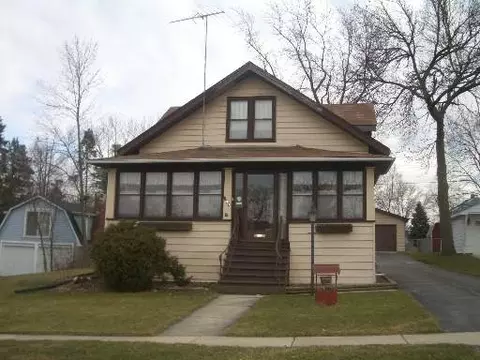 107 W Maple Ave, Roselle, IL 60172 photo 1