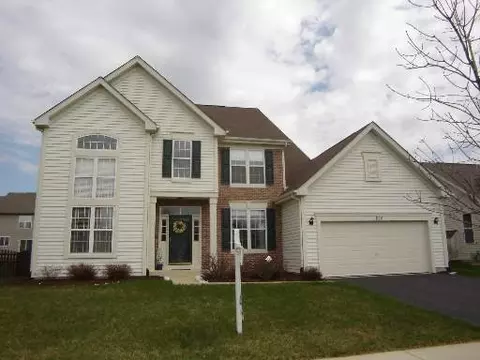 1024 Red Clover Dr, Aurora, IL 60504 photo 1
