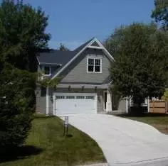 1028 N Cherry St, Wheaton, IL 60187 photo 1
