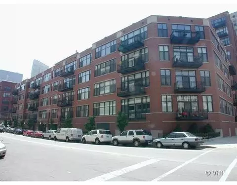 333 W Hubbard St #2b, Chicago, IL 60610 photo 1
