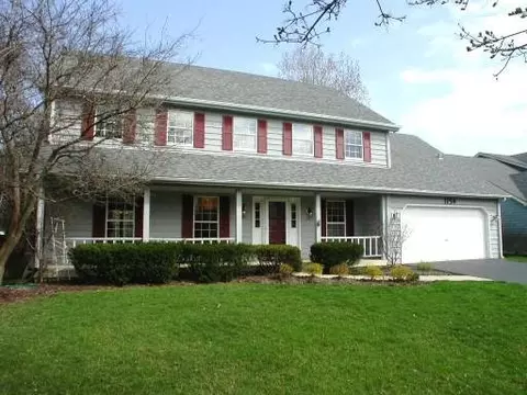 1154 Johnson Dr, Naperville, IL 60540 photo 1