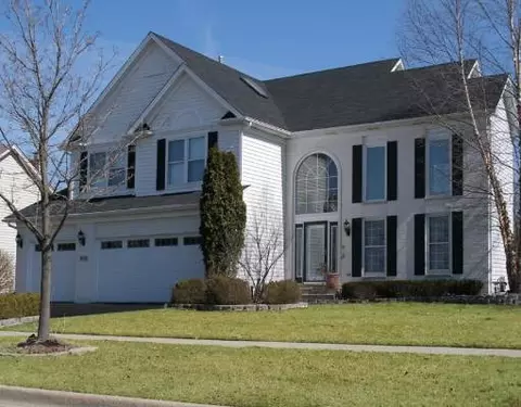 1715 Nicholson Dr, Hoffman Estates, IL 60192 photo 1