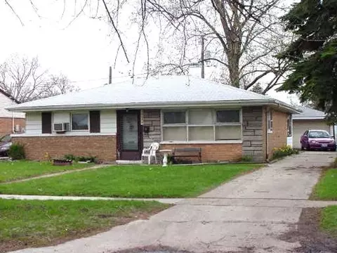 17233 S Lorenz St, Lansing, IL 60438 photo 1