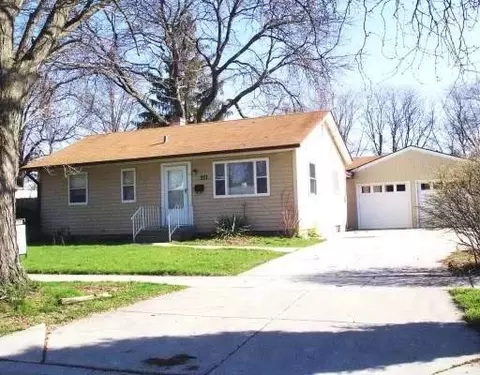 211 Westgate Dr, Aurora, IL 60506 photo 1