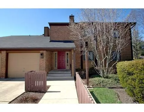 640 Waverly Dr #B, Elgin, IL 60120 photo 1