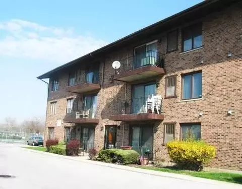 7207 W 78th St #3D, Bridgeview, IL 60455 photo 1