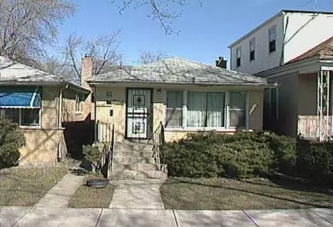 2056 W 70th Pl, Chicago, IL 60636 photo 1