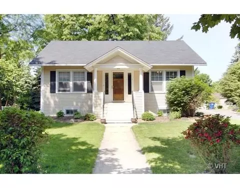 718 Richards St, Geneva, IL 60134 photo 1