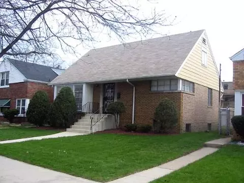 1747 E 73rd St, Chicago, IL 60649 photo 1