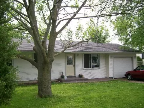 1619 W May Ave, Mchenry, IL 60050 photo 1