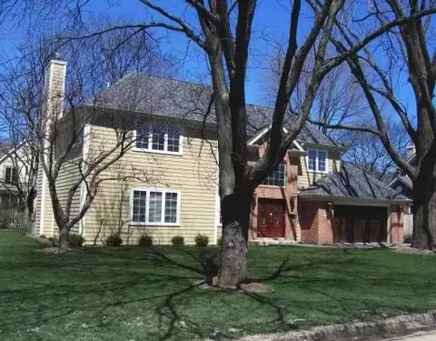 Undisclosed, Glenview, IL 60025 photo 1