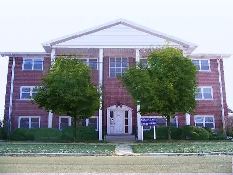 4247 Amelia Ave #2a, Lyons, IL 60534 photo 1
