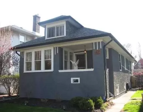 834 N Mapleton Ave, Oak Park, IL 60302 photo 1
