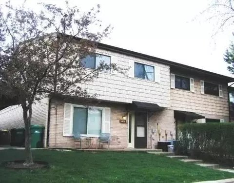 540 W Lodge Trl #a, Wheeling, IL 60090 photo 1