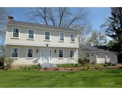 253 Drury Ln, North Barrington, IL 60010 photo 1