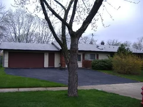 540 Aberdeen St, Hoffman Estates, IL 60169 photo 1