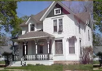 273 College St, Elgin, IL 60120 photo 1