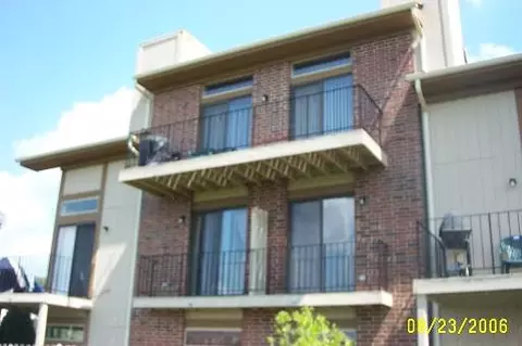367 Wilmington #302F, Bartlett, IL 60103 photo 1