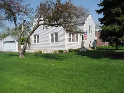 7654 Thomas Ave, Bridgeview, IL 60455 photo 1