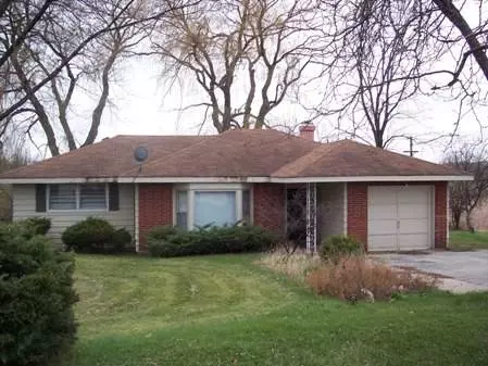 610 Crabtree Ct, Lindenhurst, IL 60046 photo 1