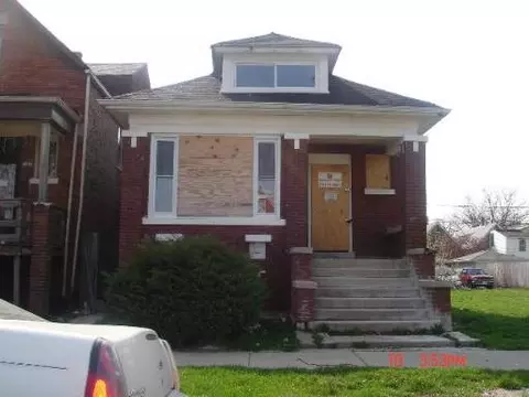 7120 S Carpenter Ave, Chicago, IL 60621 photo 1