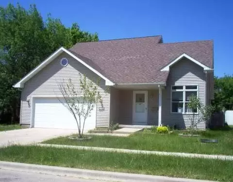 766 3rd Ave, Morris, IL 60450 photo 1
