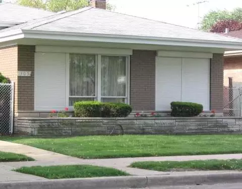 305 E 89th St, Chicago, IL 60619 photo 1