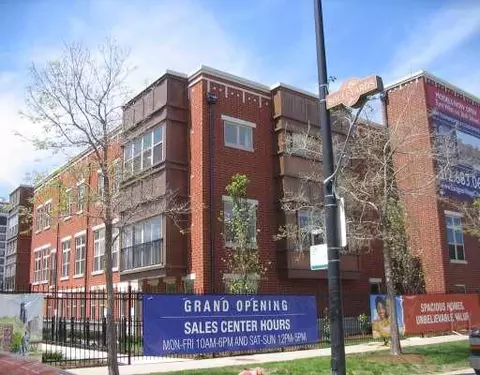351 E 25th Pl #20-a, Chicago, IL 60616 photo 1