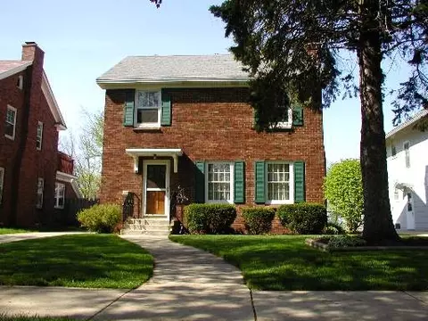 333 Sunset Ave, Aurora, IL 60506 photo 1