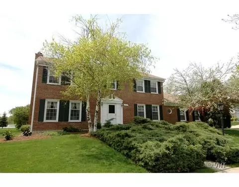 1445 Michelline Ct, Hoffman Estates, IL 60192 photo 1