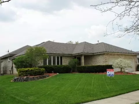 19724 Cambridge Dr, Mokena, IL 60448 photo 1