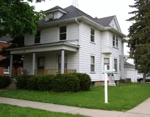 301 Fifth St, Aurora, IL 60505 photo 1