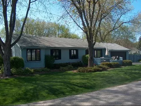 1901 W Central St, Mchenry, IL 60050 photo 1