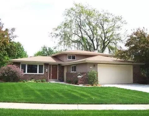 105 S Grant Dr, Addison, IL 60101 photo 1