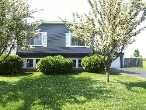 Undisclosed, Hoffman Estates, IL 60192 photo 1