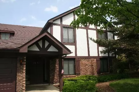 1651 Dover Ct #D, Wheaton, IL 60187 photo 1