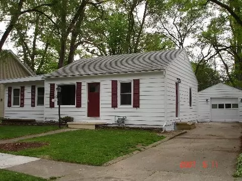 529 E Main St, Morris, IL 60450 photo 1