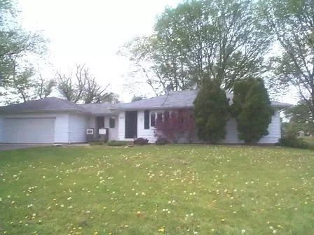 212 S Devlin Rd, Ingleside, IL 60041 photo 1