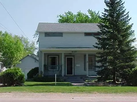 219 E 4th, Belvidere, IL 61008 photo 1