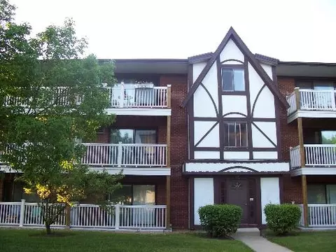 219 Gregory St #7, Aurora, IL 60504 photo 1