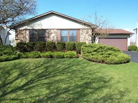 Undisclosed, Hoffman Estates, IL 60192 photo 1