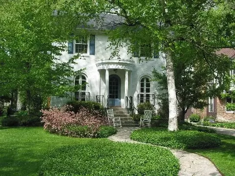 1106 Cherry St, Wheaton, IL 60187 photo 1