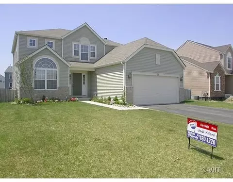 1711 Kenicott Ln, Plainfield, IL 60586 photo 1