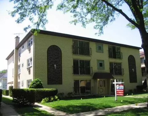 1247 Washington St #301, Des Plaines, IL 60016 photo 1