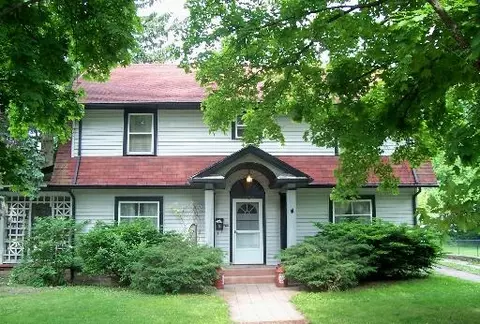 1024 Prospect Blvd, Elgin, IL 60120 photo 1