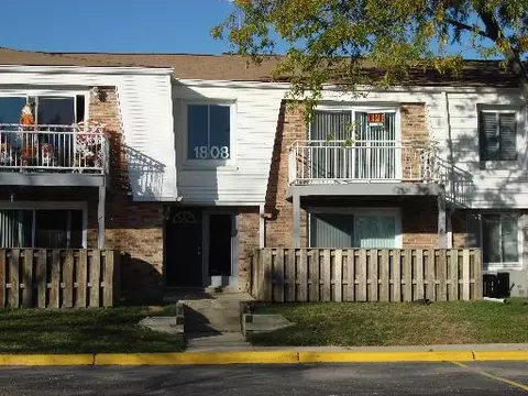 1808 Plum Grove Rd #2b, Rolling Meadows, IL 60008 photo 1