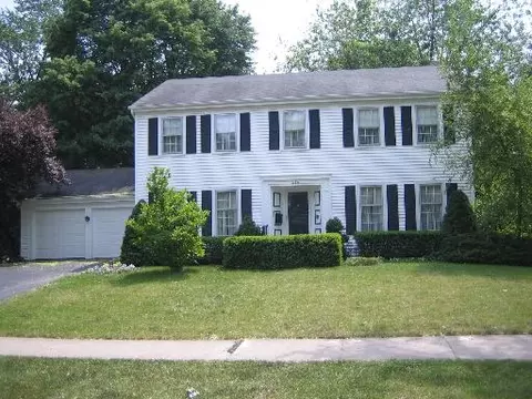 220 E 14th St, Naperville, IL 60563 photo 1