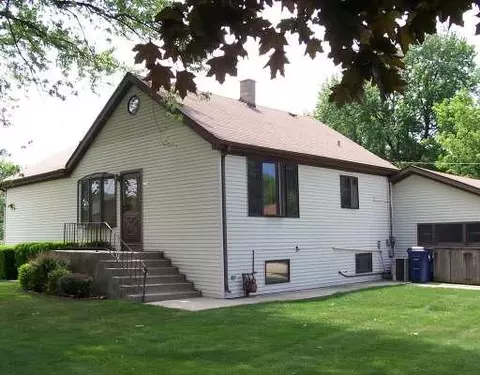 734 N 8th Ave, Addison, IL 60101 photo 1