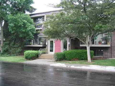 218 Bailey Rd #g, Naperville, IL 60540 photo 1