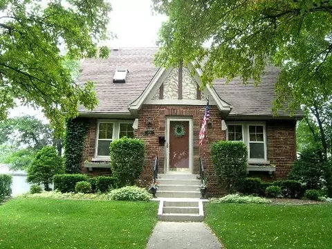 503 S Summit St, Wheaton, IL 60187 photo 1